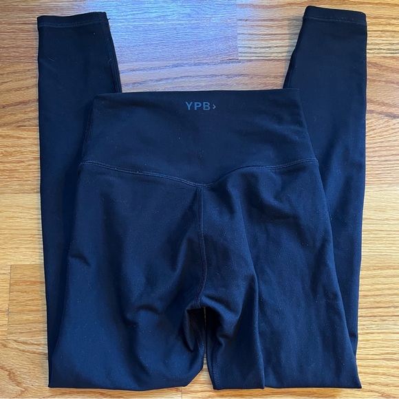 Abercrombie YPB your personal best black leggings size XXS short - Picture 4 of 4